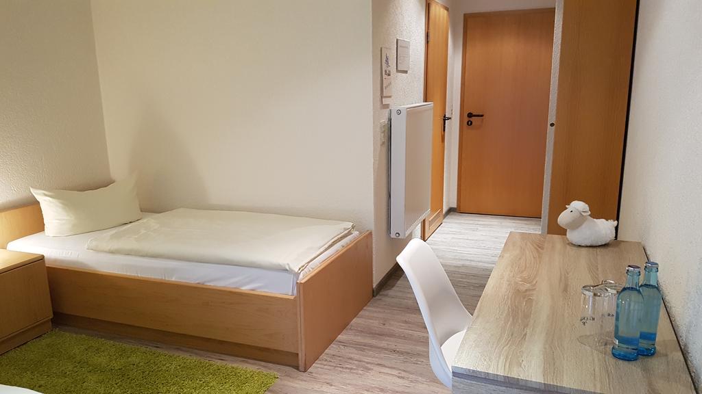 Schneiderlein Hotel Limabach - Oberfrohna المظهر الخارجي الصورة